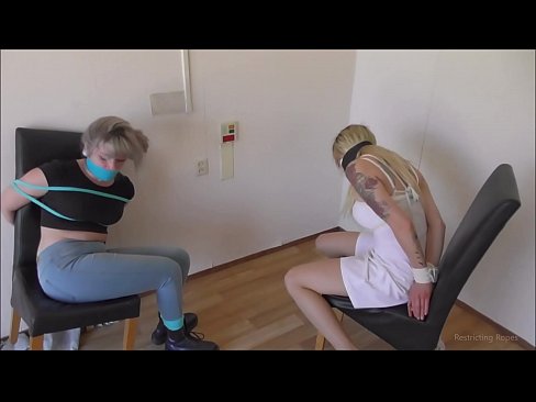 ❤️ Avhengig / bundet opp og kneblet / jente i nød ❤️❌ Porno på porno no.oldsex.ru ️❤