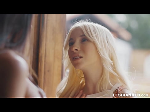 ❤️ Jenta kommer hjem noen måneder senere og ender opp med å spise stemorens fitte ❤️❌ Porno på porno no.oldsex.ru ️❤