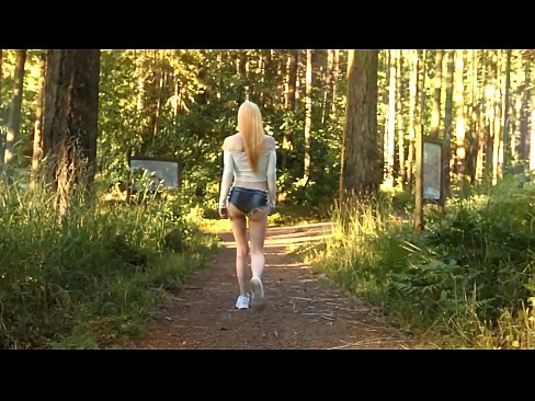 ❤️ Vakker kvinne beveger seg sakte, ikke nakenvideo ❤️❌ Porno på porno no.oldsex.ru ️❤